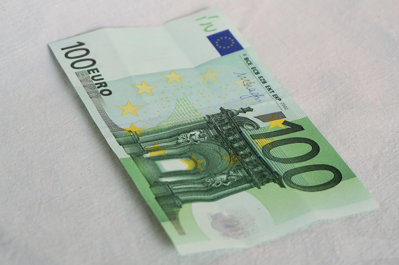 Das 100-Euro-Experiment: Wie du an einem Wochenende beweist, dass deine Idee Geld wert ist